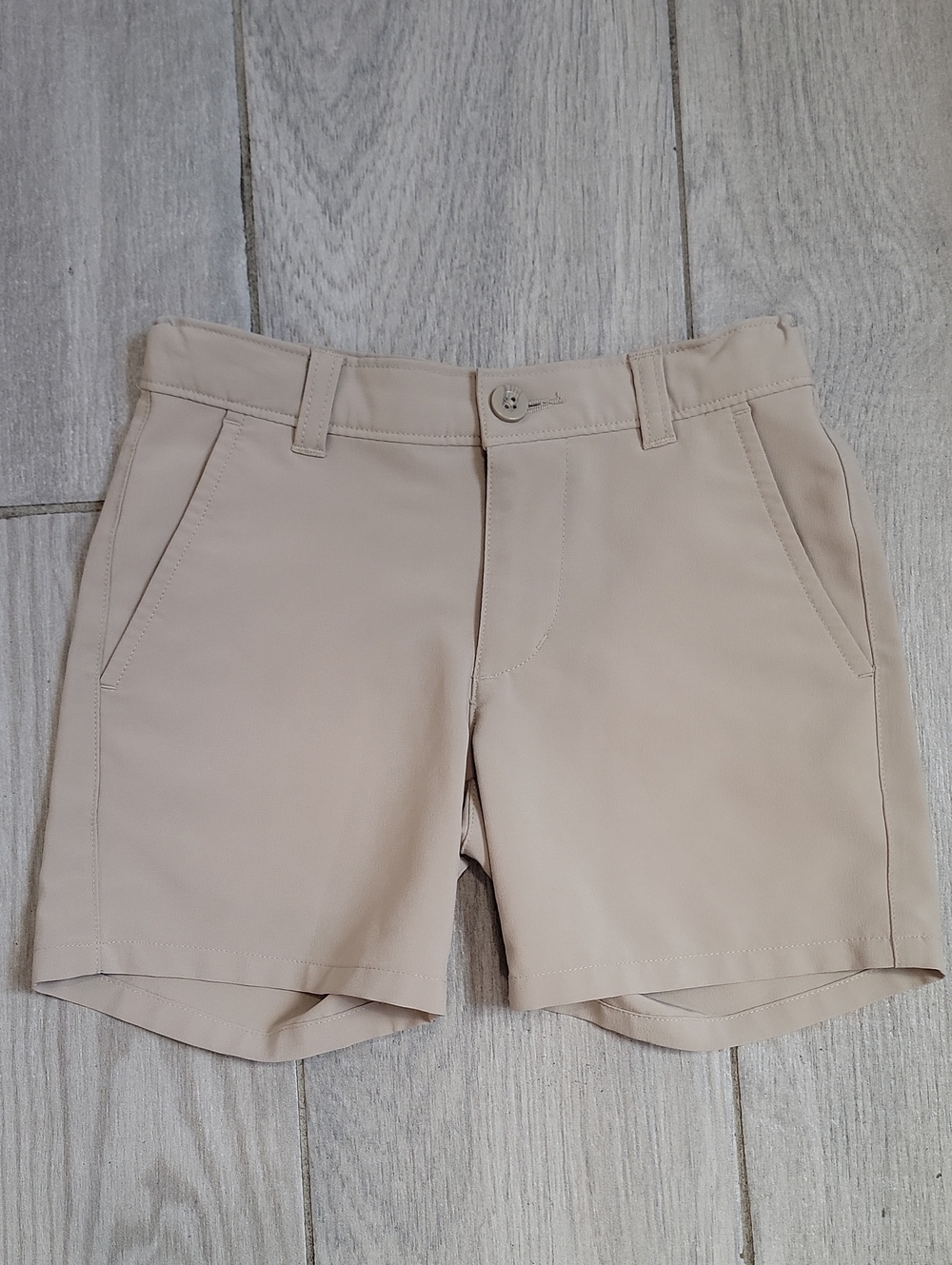 Kids Izod Shorts – Size 4